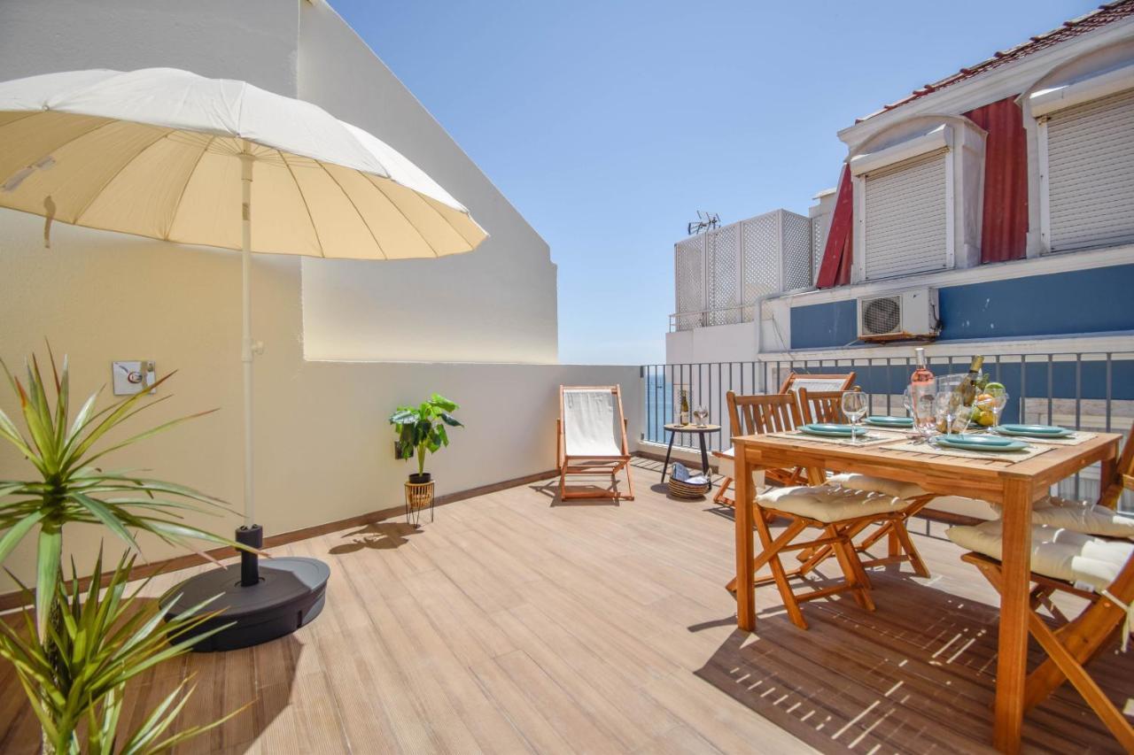 Central & Stylish 2 Bedroom Apartment W/ Balcony Cascais Ngoại thất bức ảnh