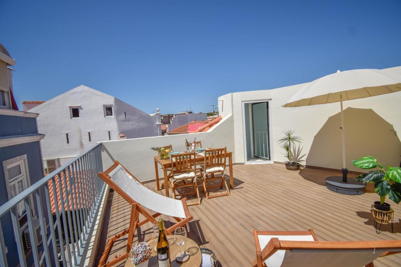 Central & Stylish 2 Bedroom Apartment W/ Balcony Cascais Ngoại thất bức ảnh