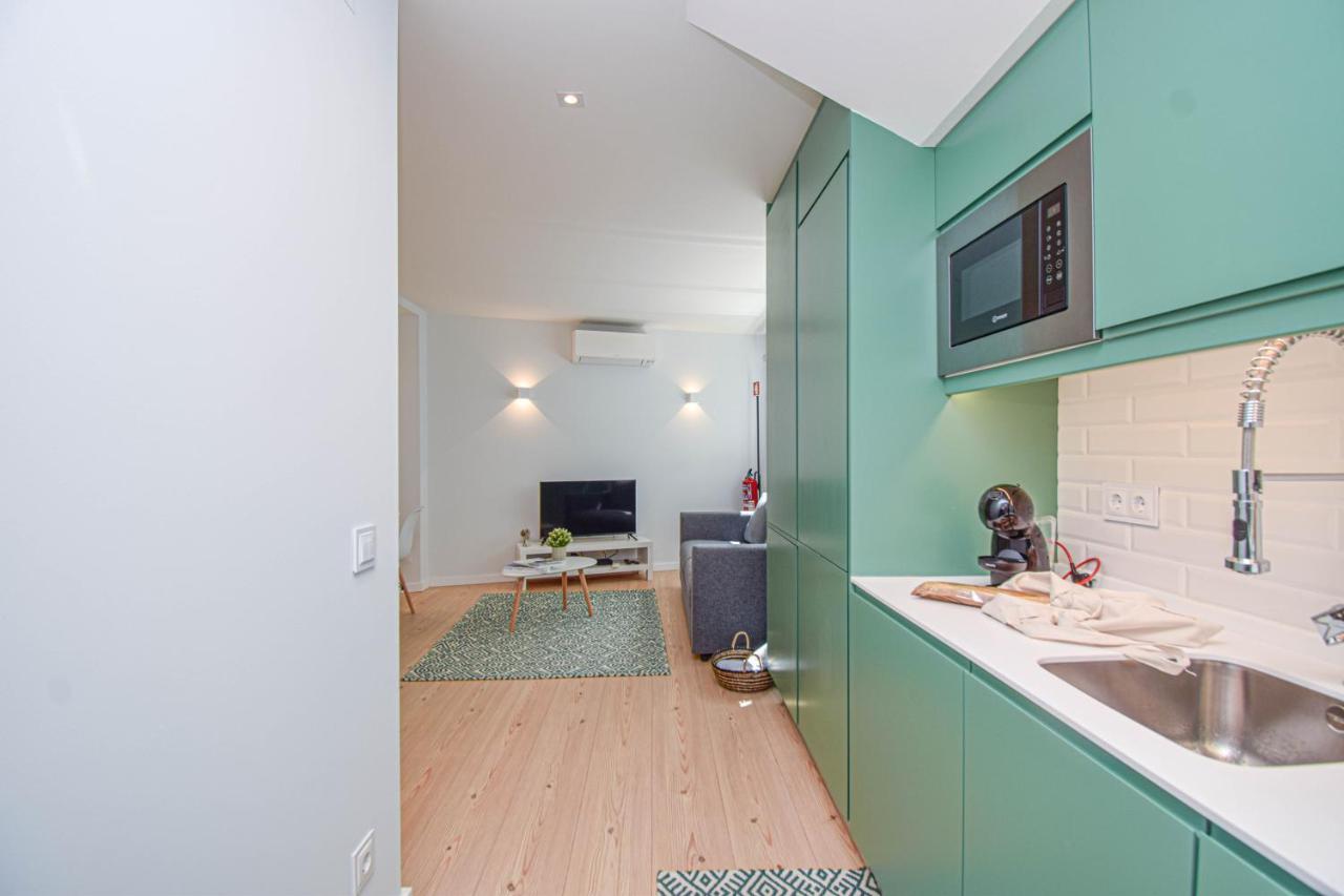 Central & Stylish 2 Bedroom Apartment W/ Balcony Cascais Ngoại thất bức ảnh