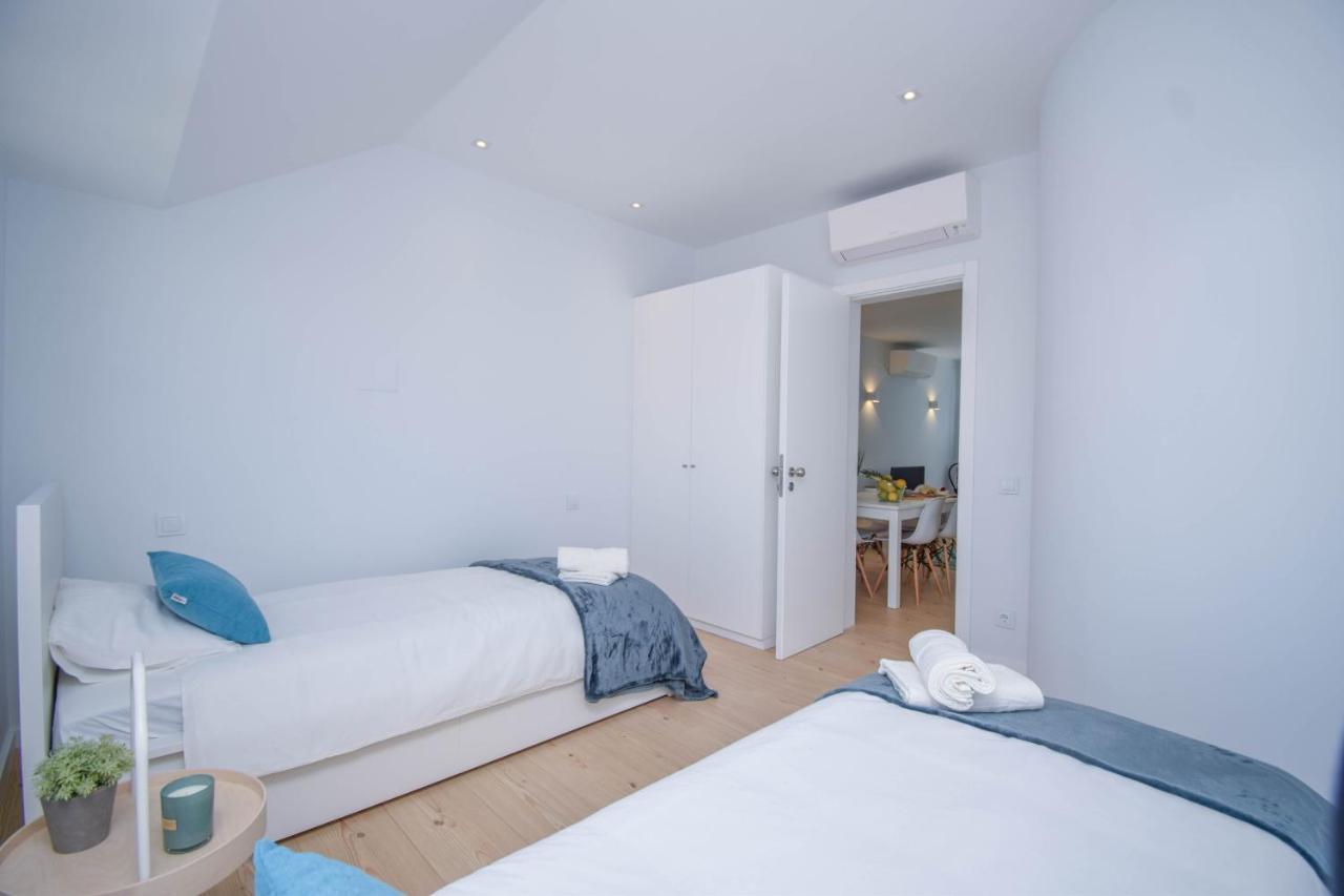 Central & Stylish 2 Bedroom Apartment W/ Balcony Cascais Ngoại thất bức ảnh