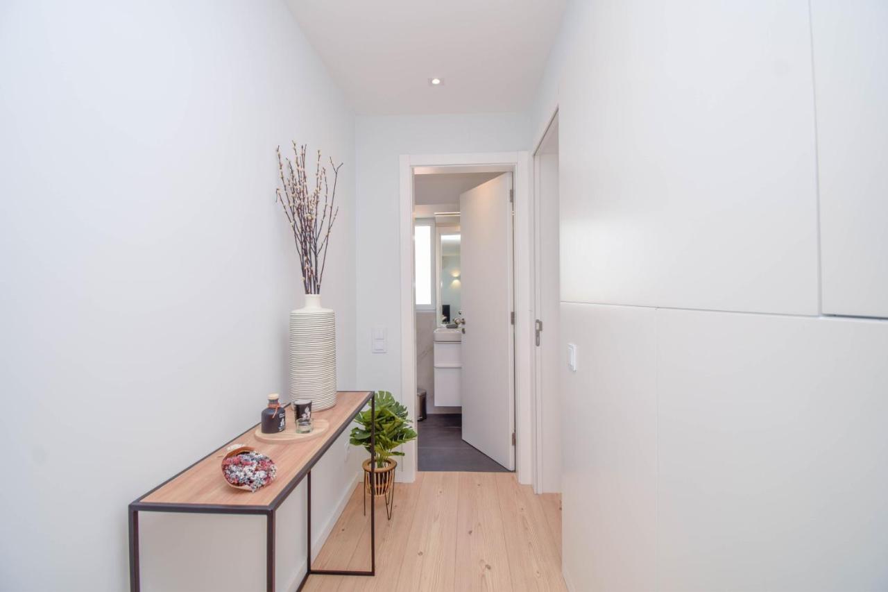 Central & Stylish 2 Bedroom Apartment W/ Balcony Cascais Ngoại thất bức ảnh